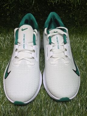 Nike Air Zoom Infinity Tour 2. Size 11
